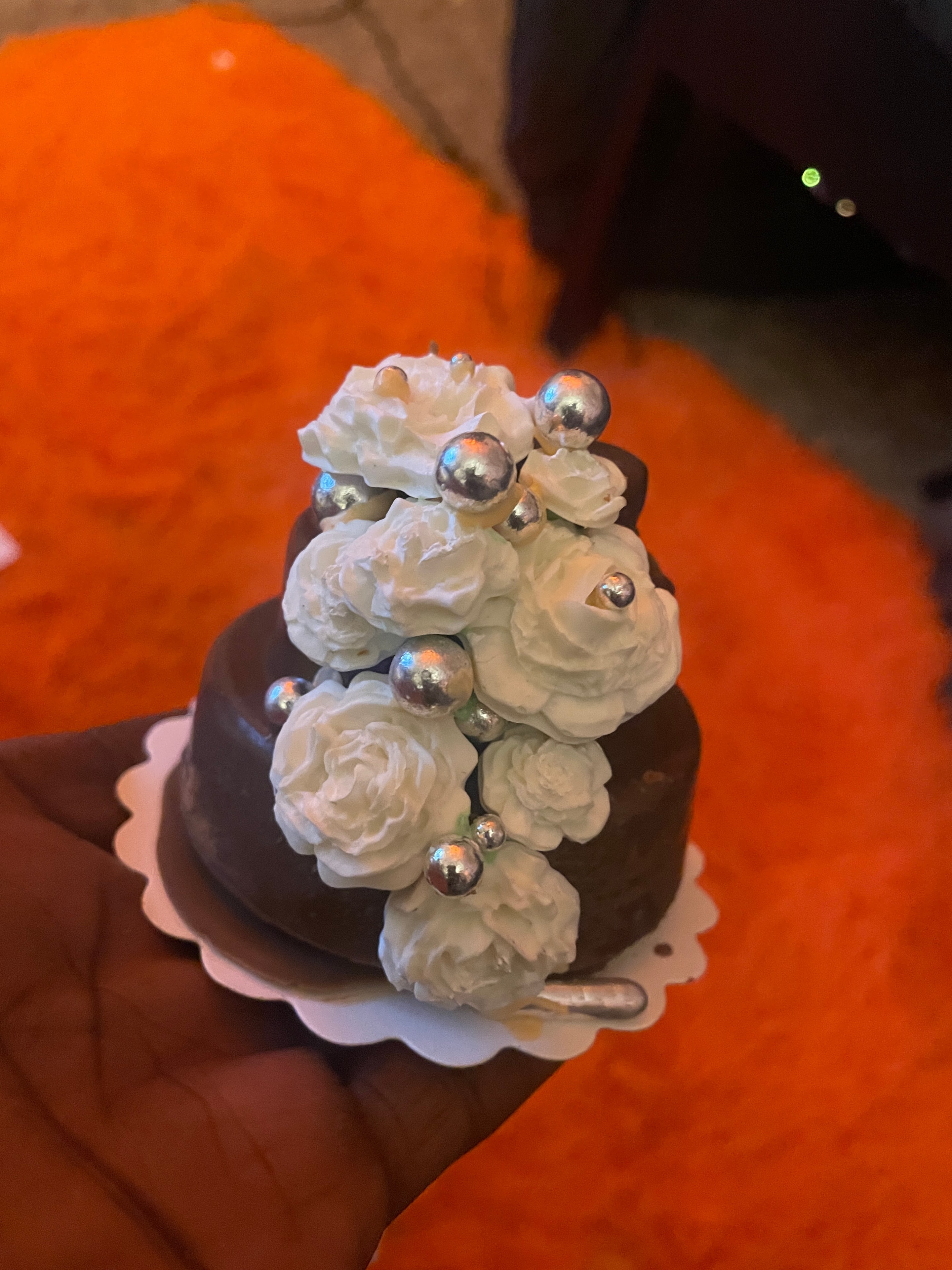 Red Velvet up close